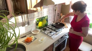 Быстрый и вкусный обед Так все легко и просто Жареная капуста в молоке румяная куриная грудка [upl. by Akihdar]