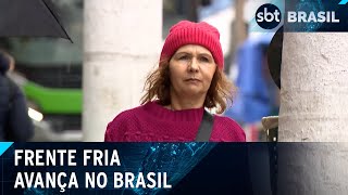 Frente fria avança no Brasil com previsão de temperaturas negativas no Sul  SBT Brasil 300724 [upl. by Steele]