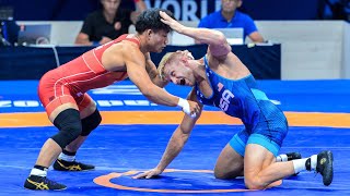 Kyle Dake amp His Olympic Semifinal Opponent Wrestled A Nailbiter At Worlds In 2023 [upl. by Lesnah311]