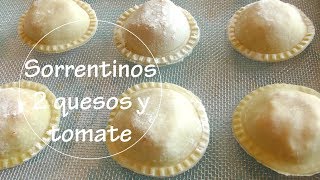 Hacer SORRENTINOS AMASADOS con PALOTE  2 QUESOS Y TOMATE SUPER SIN MAQUINA  Acqua Rosa Recetas [upl. by Booker]