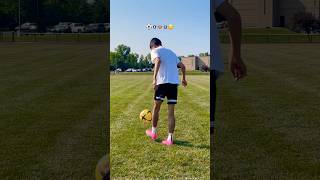 passing with bro🫡🔄 asmr asmrfootball satisfying passing footballshorts soccershorts futbol [upl. by Teloiv]