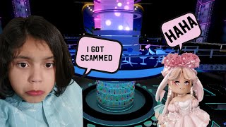 I got scammed in royale high robloxscamscammedscammerroyalehigh [upl. by Auburta]