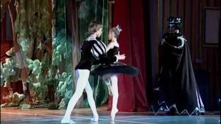 Black Swan Pas de Deux quotSwan Lakequot 8 years old Russian ballerina [upl. by Acisse616]