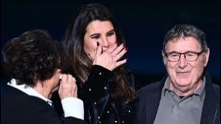 La chanson secrète  Karine Ferri en larmes en découvrant ses parents [upl. by Rizika309]