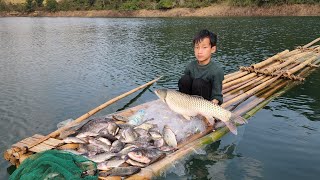 The carp weighed 5kg The highland boy threw his net and hit a nest of giant fish [upl. by Leena]