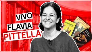 ¡RECORREMOS LA BIBLIOTECA DE FLAVIA PITTELLA  Entrevista  Por qué leer [upl. by Lasko216]