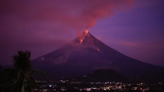 Philippines Timelapse of Mayon volcano erupting during sunrise [upl. by Alemrac]