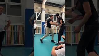 ISTINTO vs TECNICA cosa cambia difesapersonale selfdefense training [upl. by Aliehs]