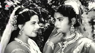 Honar Swayamwar Tujhe Janaki  Asha Bhosle Swayamwar Zale Seeteche Song [upl. by Janetta]