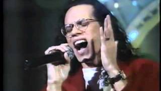 MARC ANTHONY quotVIVIR LO NUESTROquot EN SOLITARIO [upl. by Nikaniki352]