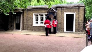 Changing Guard at Clarence House  10 August 2013 [upl. by Richey845]