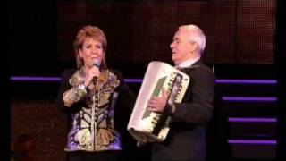 frans bauer marianne l weber de oude accordeon [upl. by Yelreveb928]