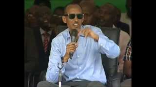 Residents of Nyamasheke welcome President Kagame Western Province 16 January 2013 [upl. by Bitthia]