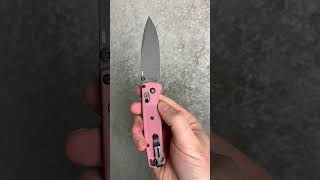 Benchmade 535BK06 Bugout – Alpine Glow [upl. by Ydnim]