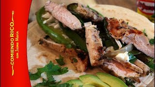 Fajitas de Pollo Con Salsa El Yucateco [upl. by Athalee]