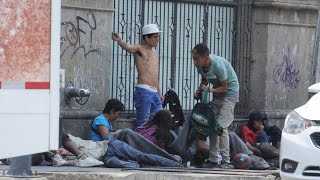 TIJUANA CIUDAD DE LOS SOMBIES DROGAS Y GENTE EN SITUACIÓN DE CALLE [upl. by Auhel]