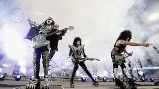 KISS  Detroit Rock City  Dodger Stadium 25012014 LA Kings vs Anaheim Ducks [upl. by Ahsia]