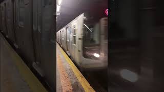 R Train Arriving At 9th Street Station mta [upl. by Neetsuj]