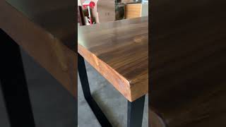 MESA DE MADERA MACIZA DE PINO CON PATAS METÁLICAS [upl. by Pernell]