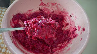 Салат «Свекла с чесноком»  Beetroot and Garlic Salad recipe [upl. by Wendall]