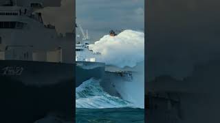 Ship Struggles Against Massive Wave – Close Call scaryocean ship MassiveWave [upl. by Neslund]