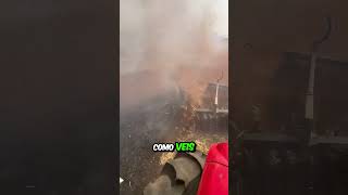 Mira lo que hizo para apagar el fuego de su campo [upl. by Drareg596]