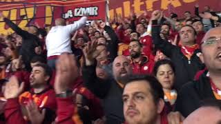 Kadıköyde Galatasaraylılardan “ Fatih Terim Sever Adamı “ [upl. by Earehs]