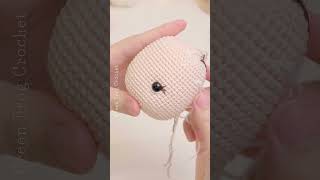 Making amigurumi dolls face by Green Frog Crochet [upl. by Nyrem]