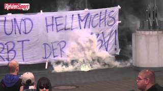 Duisburg Hooligans randalieren nach Lizenz Entzug  Zwangsabstieg MSV Duisburg 290513 [upl. by Artemahs]