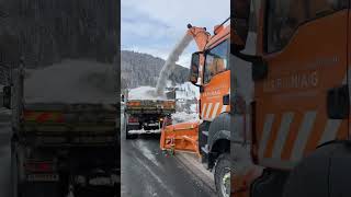 Schneefräsen in Tirol und Vorarlberg [upl. by Ecenaj]