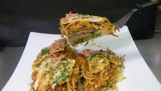 How to make Hiroshima style Okonomiyaki 広島風お好み焼きみたいなやつ [upl. by Noyek260]