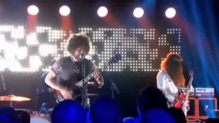 Andrew StockdaleWolfmother  Long Way To Go Live at The Footy Show [upl. by Aihcsrop]