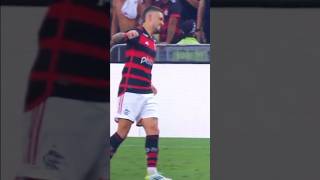 ARRASCAETA SE LESIONA NOVAMENTE E PEDE PARA SER SUBSTITUÍDO NO JOGO FLAMENGO X BAHIA [upl. by Alded]