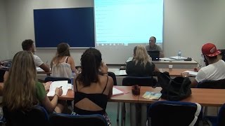 UMH TV  Nuevo curso nuevos estudiantes ERASMUS [upl. by Freeland]