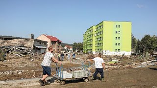 Odmowa ewakuacji w sytuacji zagrożenia  konsekwencje prawne i bezpieczeństwo obywateli [upl. by Osnerol]