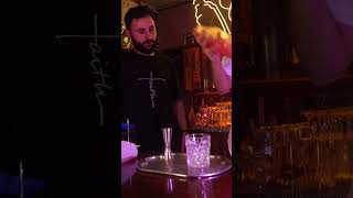 Приготовь коктейль сам под руководством бармена cocmicrobar и почувствуй себя виртуозным барменом [upl. by Navets]