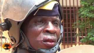 Un policier blessé lors des échauffourées sur le campus universitaire de Lomé ce matin13214 [upl. by Bocaj]