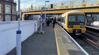 Southeastern Trains Class 465 Departing Brixton [upl. by Naved732]