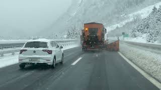 Winterdienst  Schneeräumung auf der GotthardAutobahn A2 [upl. by Lali883]