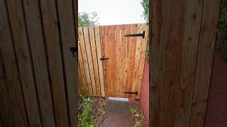 How to build a larch fence and gate [upl. by Osnofla]