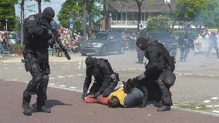 Arrestatieteam arresteert man met vuurwapen  Demonstratie DSI Veiligheidsdag Barendrecht 2017 [upl. by Gona]