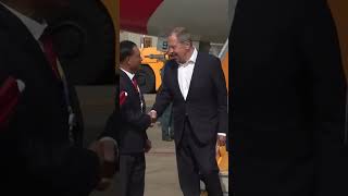 Sergueï Lavrov est arrivé au Laos pour participer au 19e sommet de lAsie de lEst [upl. by Wolpert562]