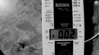 Strålning från IPHONE en livsfarlig leksak för barn Strålar över 1999 mikrowatt kvadratmeter [upl. by Rola530]