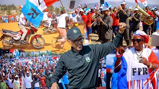 Atunguye abantu I KinyinyaHE Paul Kagame yeretswe urukundo rudasanzweIrebere uko byagenze [upl. by Yerroc]