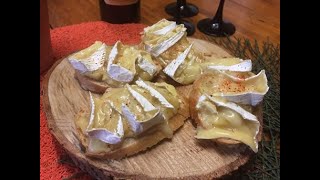 Recette de tartines pommes et camembert [upl. by Arbba]