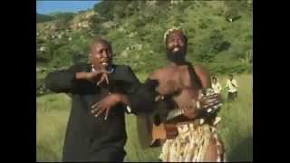 Izingane Zoma feat Dumisani Thango  Mabezekuye [upl. by Akinirt]