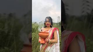 Boro Loker Beti Lo Lomba Lomba Chole 😝 Viral Video viralvideo virashorts viralshort reelsindia [upl. by Nnaillij512]