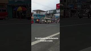 peligro extremo con los buses de Guate  guatemala [upl. by Ocirderf162]