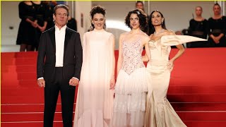 Demi Moores The Substance Receives 13Minute Standing Ovation At Cannes 2024 usa viralvideos [upl. by Ekim]