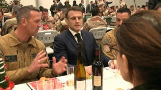 Le Noël de Macron avec les troupes  AFP [upl. by Evreh]